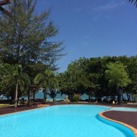 Phayam Cottage Resort Koh Phayam Buitenkant foto