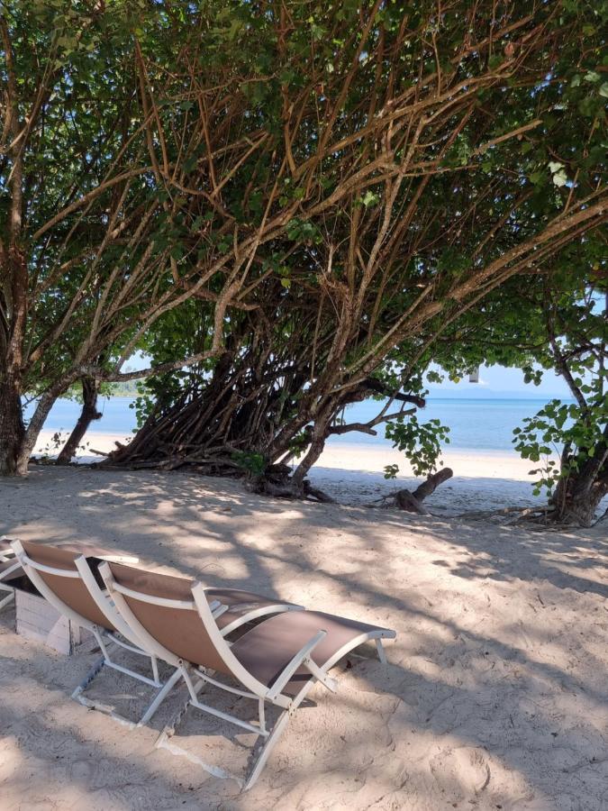 Phayam Cottage Resort Koh Phayam Buitenkant foto